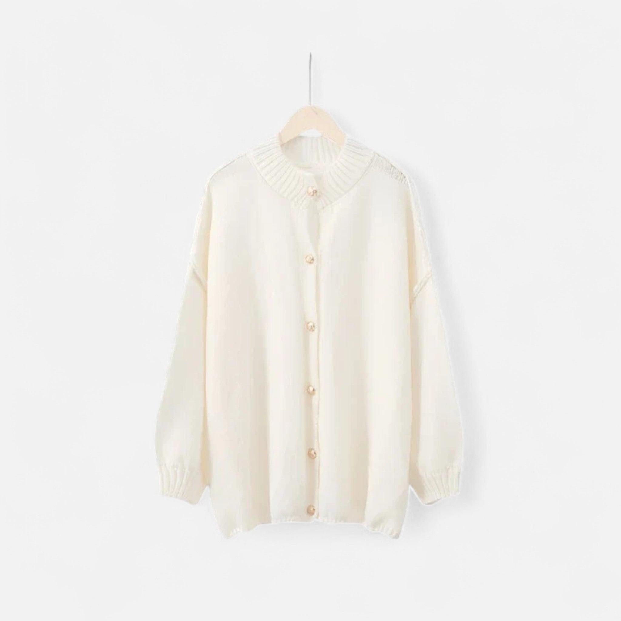 Marquiet Club | Women’s Knit Button-Up Cardigan